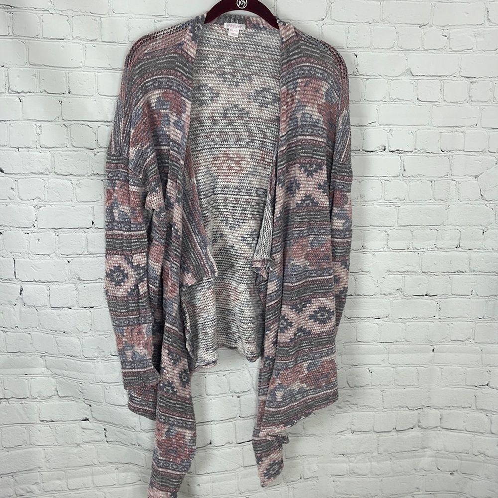 Lot Of 2 Matched Xhilaration Multicolor Patterned… - image 1